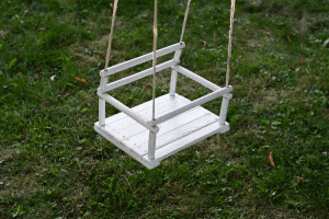 נדנדה תלויה לתינוק - הפתרון המושלם להרגיע תינוק שלא נרגע בערסל