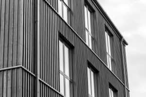 חיפוי קירות - כל השלבים בתהליך חיפוי עץ לקירות הבית